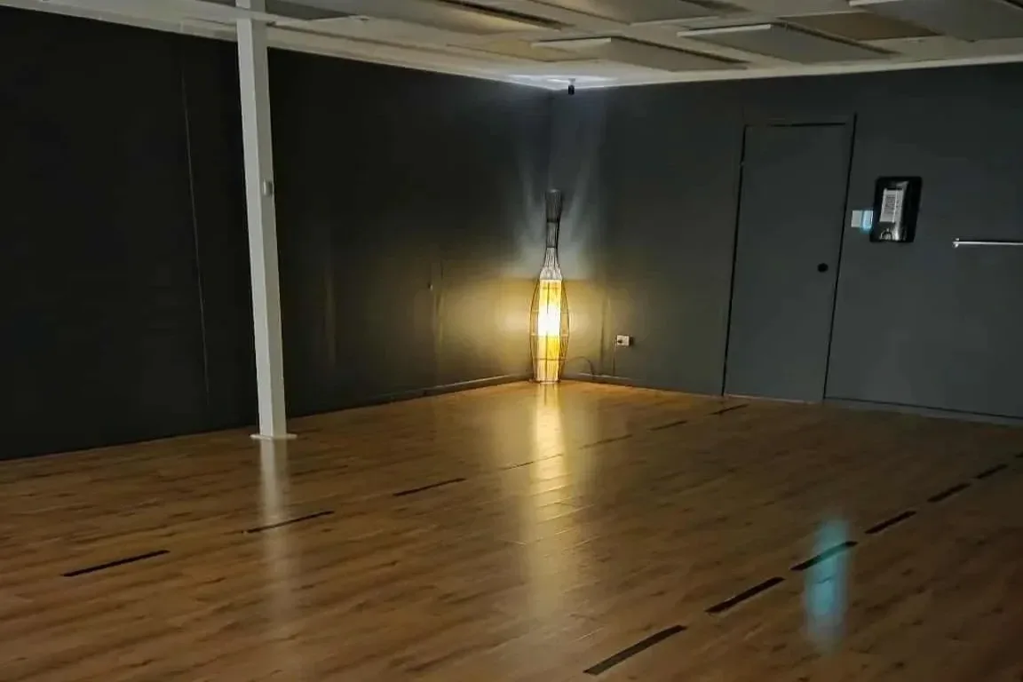 Wynroy Hot Yoga setting