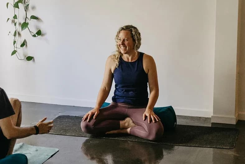Sol Yoga setting